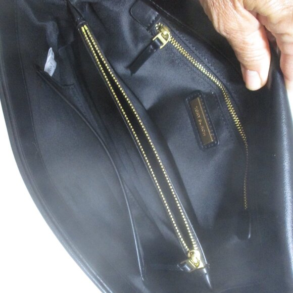 BLACK Butter Soft leather quilted chain handle logo purse KIRA - Picture 3 of 11